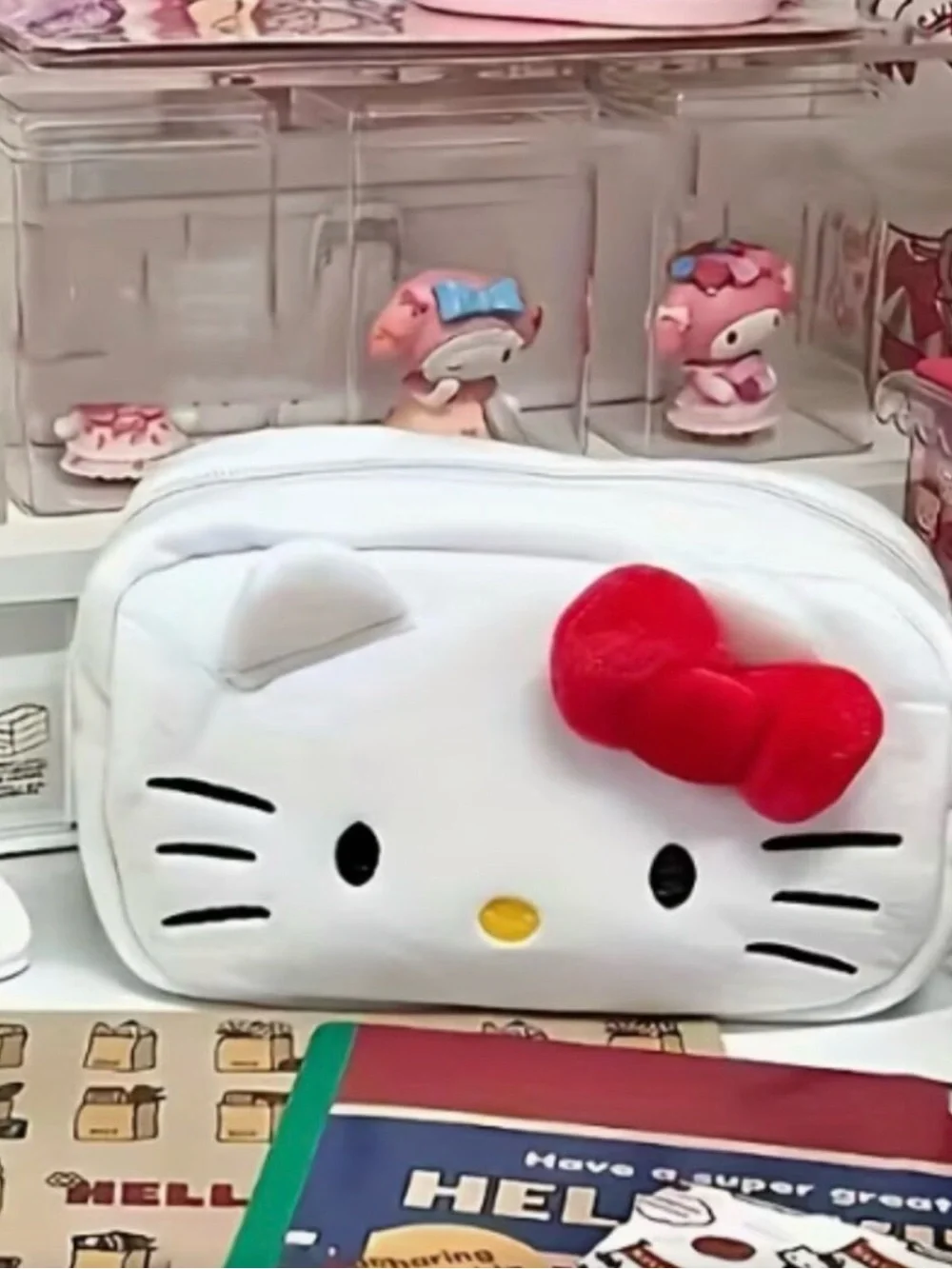 Hello Kitty Kids Plush Cartoon Face Make Up/p Pencil Case - White with Red Bow